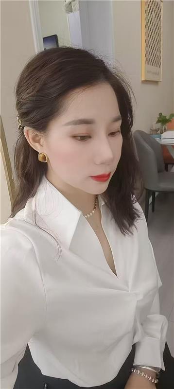 大奶欲女悠悠