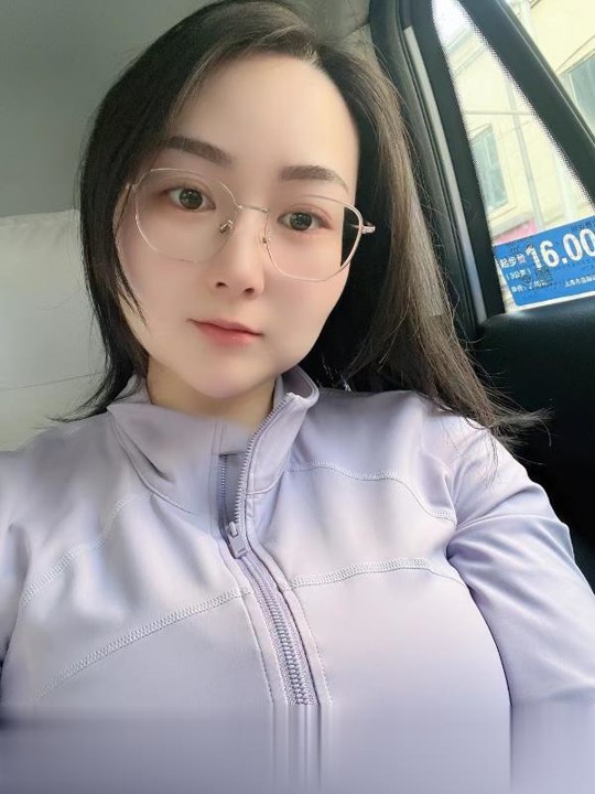 太仓巨乳兼职少妇
