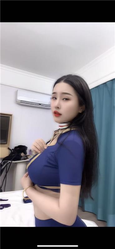 红谷滩大胸美少妇