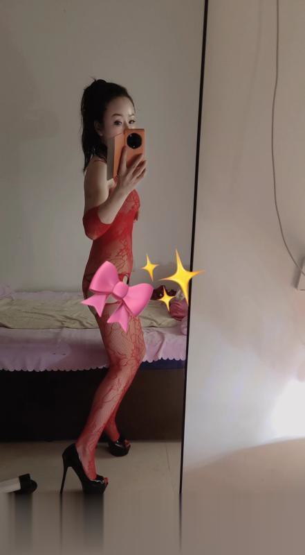 风骚制服少妇