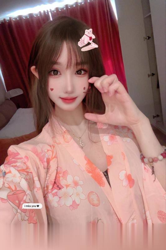 新建区性感大胸甜妹