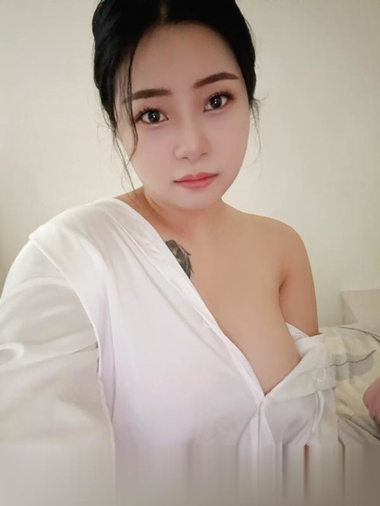 巨乳芊芊..
