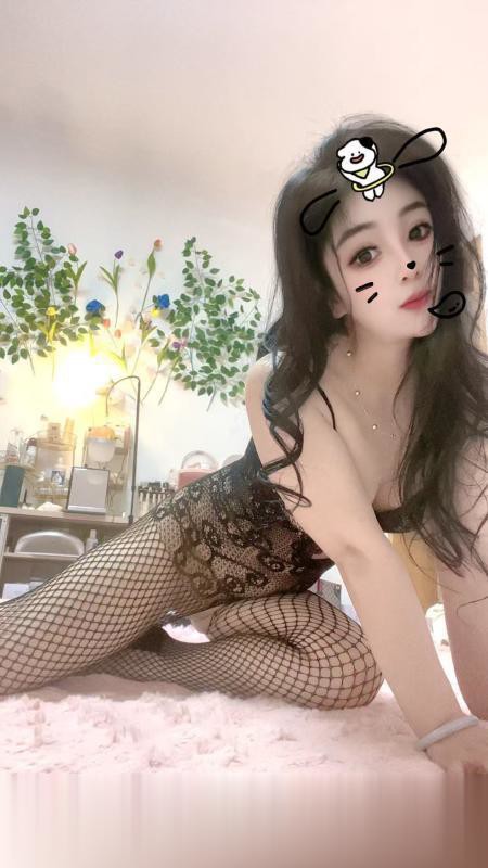 舞蹈老师服务型美女