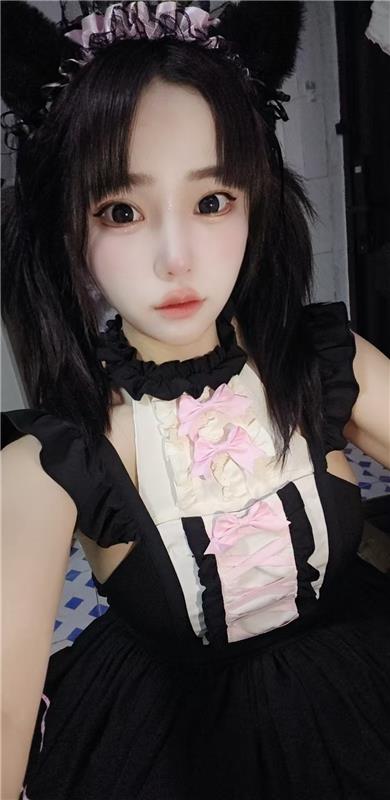 D奶大臀口舌够骚嫩妹 美美