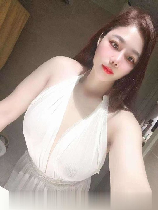 SM三通潮喷女神樱桃