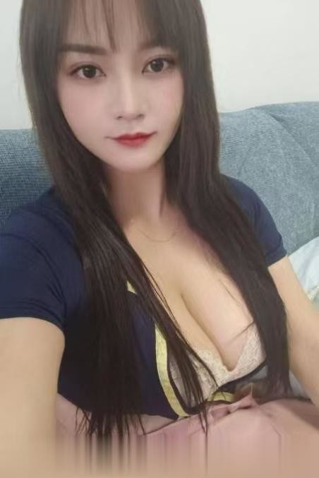 E奶瘦腰骚货