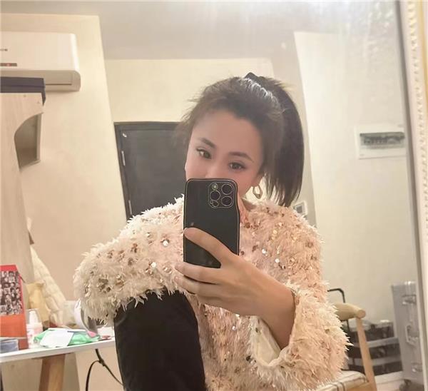 比较腼腆的小少妇