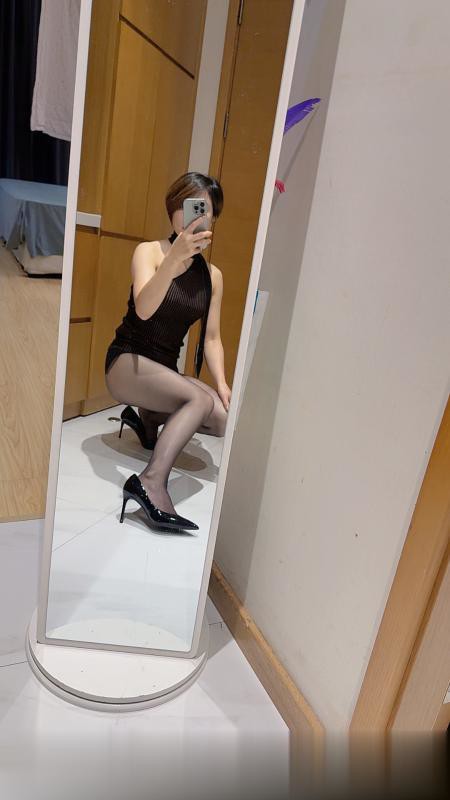 余杭健谈小姐姐