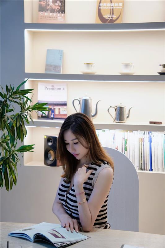 轻奢御女小女儿