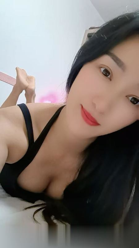 性感勾魂小姐姐