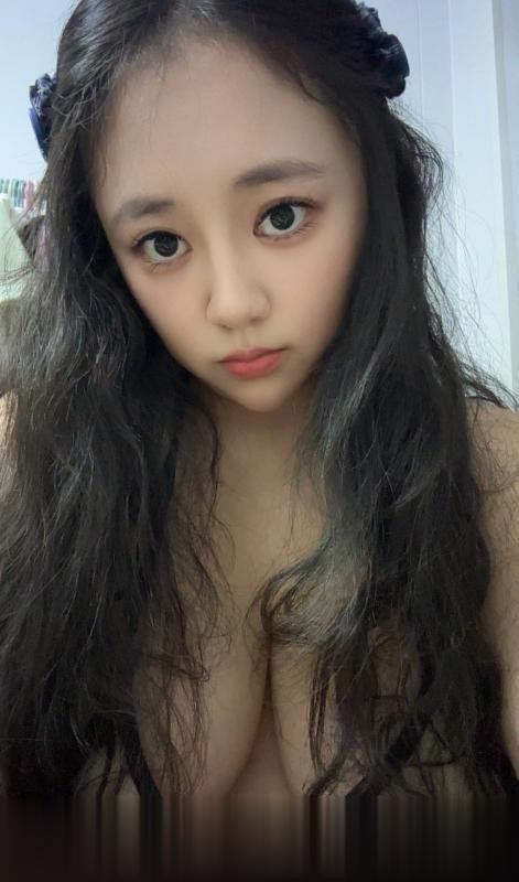 秦淮区瑞瑞.