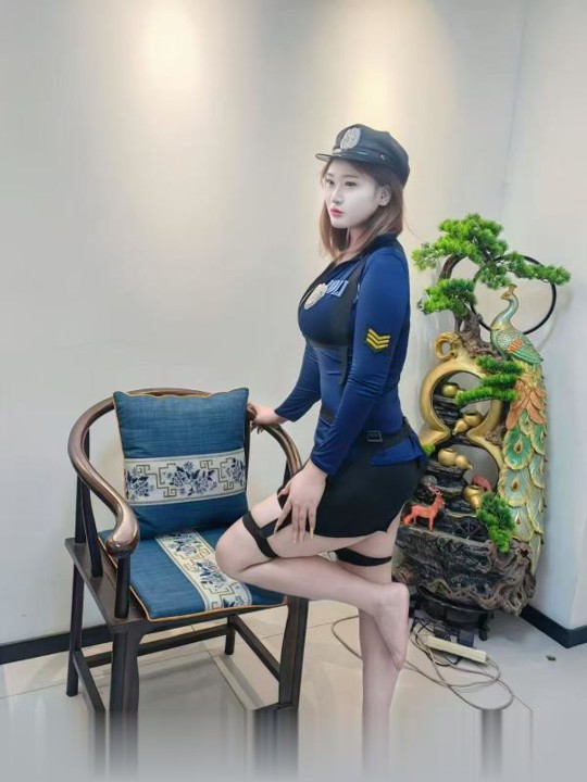 喜欢穿制服的妹妹