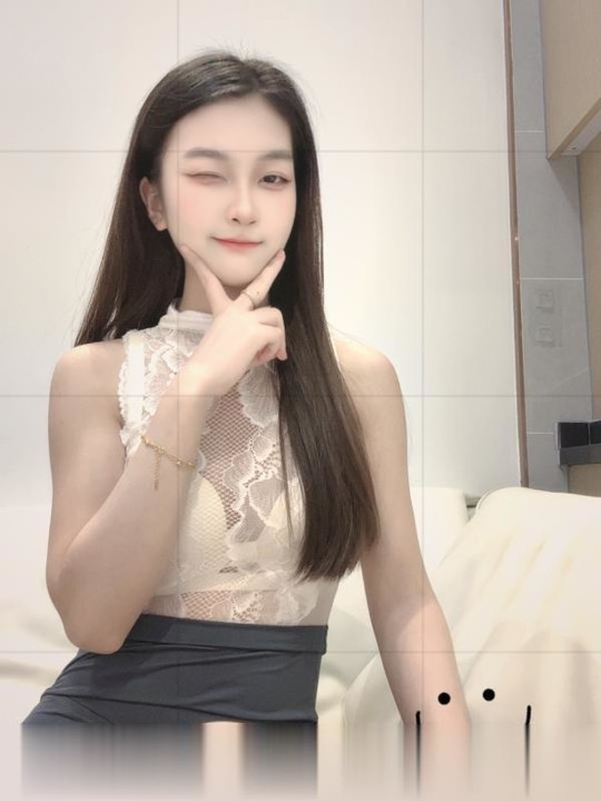 贴心服务颜值茜茜