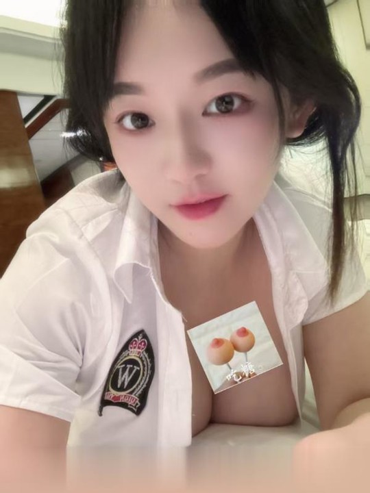 三阳路大奶梦梦