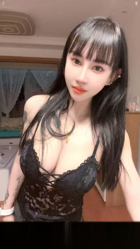 小彤彤潮喷三通