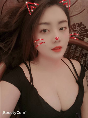 张家口经开区大胸妹子