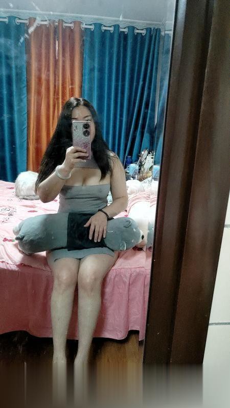 风情万种的骚姐姐