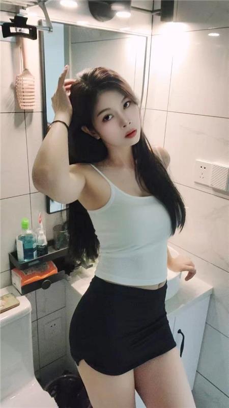 性感黑丝长腿御姐