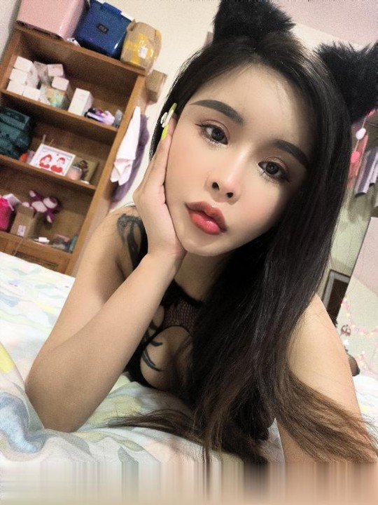 爱吃鸡吧的梓潼