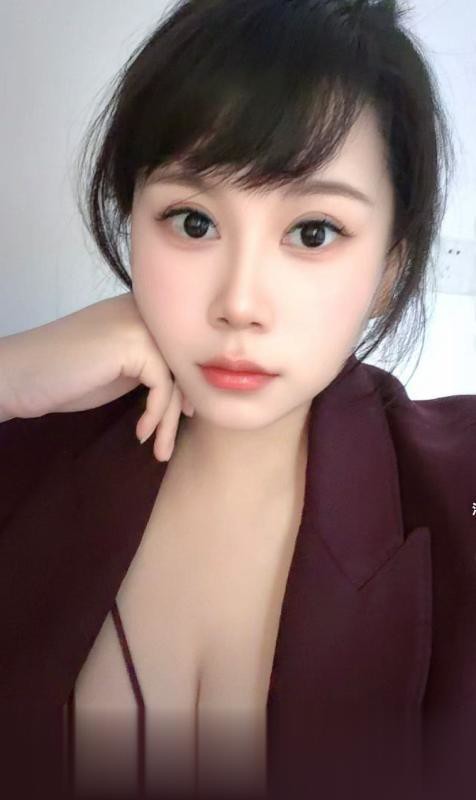 佛系小姐姐.