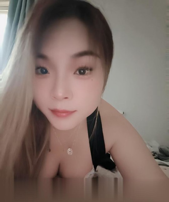 风骚鲍汁蝴蝶茓人妻