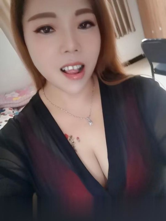经济型熟女泻火