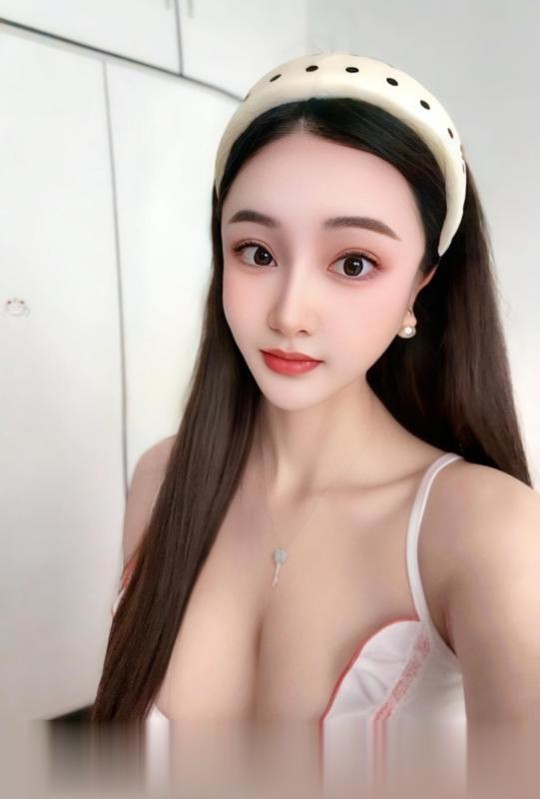 松江川渝巨乳辣妹