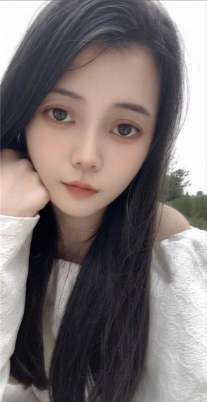 荆州蜜桃臀00后