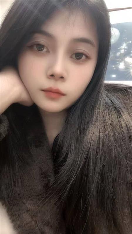 荆州蜜桃臀00后