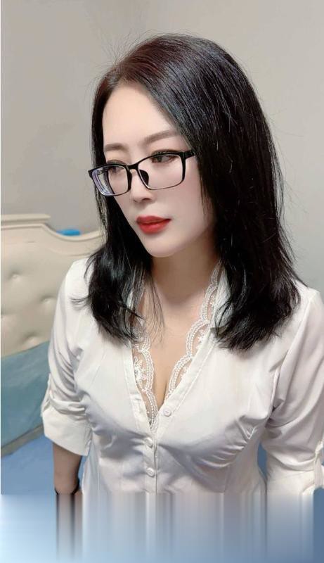 下沙性感嫩妹