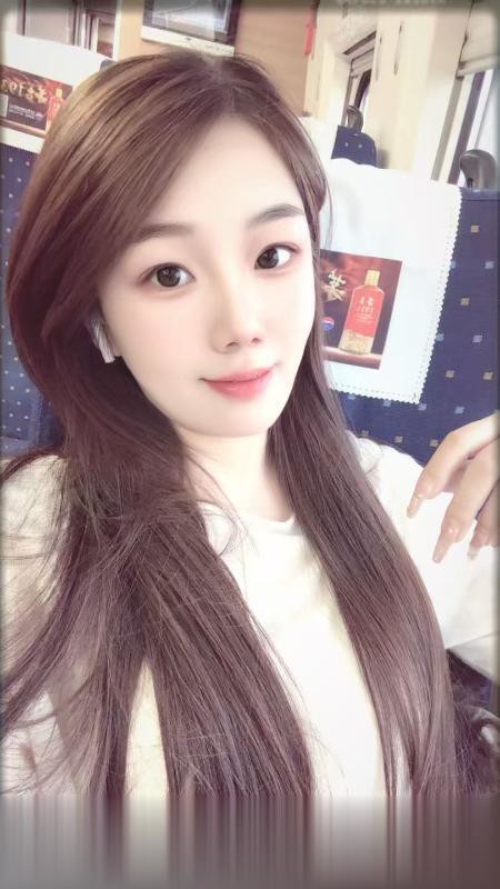 清纯特骚反差小嫂子