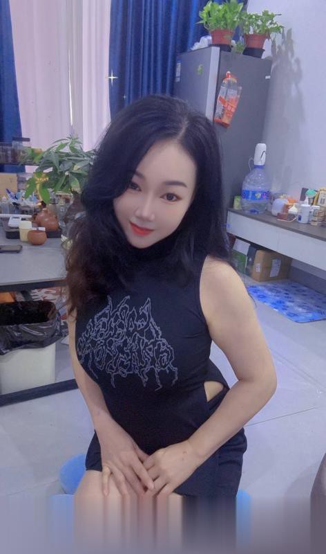 白云大胸少妇蕊蕊