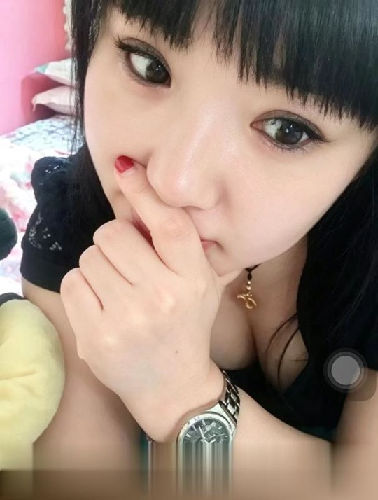 肉臀喷潮清清