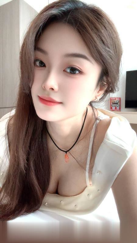 海珠身材饱满沐子老师