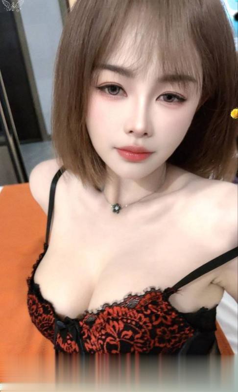 津南辣妹淇淇