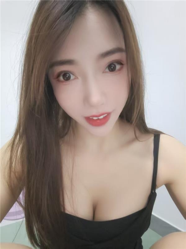 临平中项小姐姐