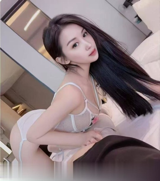 腿长服务又好的妹子