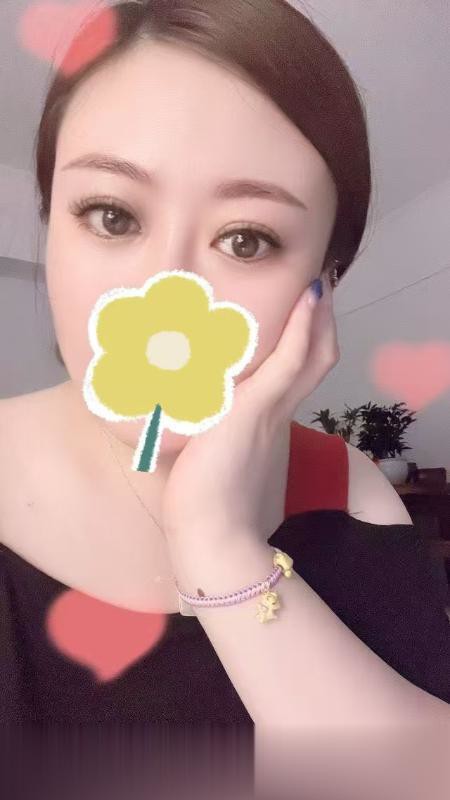 白云肥臀轻熟妇