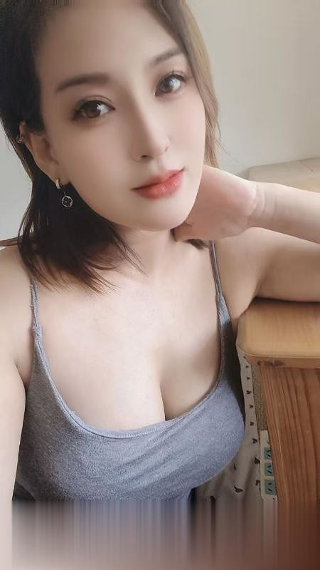 塘沽的大奶少妇