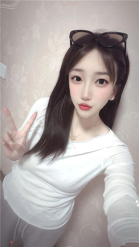 北美娇娇肤白大奶