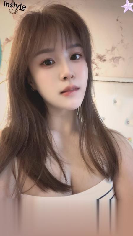 性感清纯美女