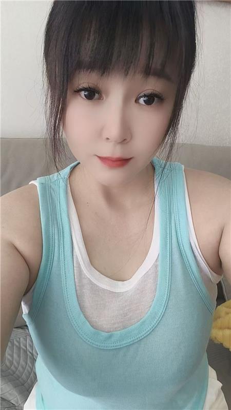 闷骚人妻潘老师
