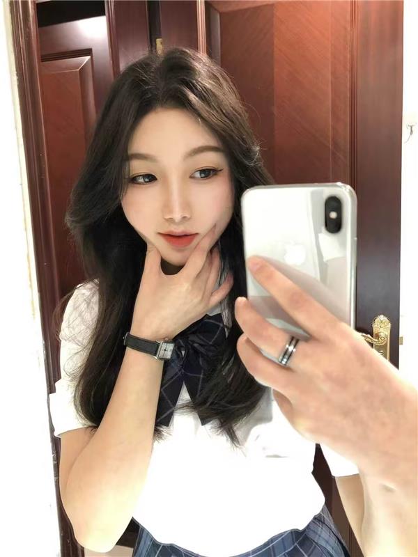 徐汇纯御兼职小姐姐
