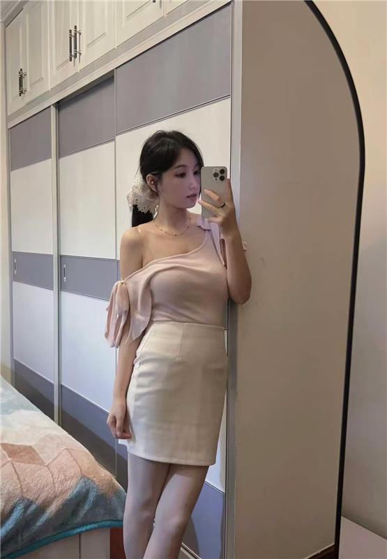 徐汇纯御兼职小姐姐