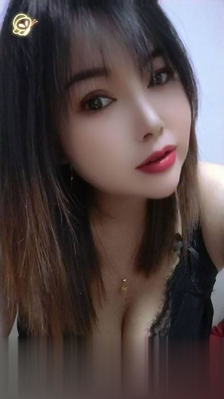 新建风骚大胸少妇