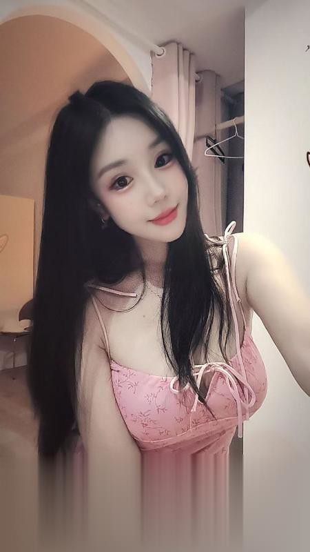 南站吊钟大奶