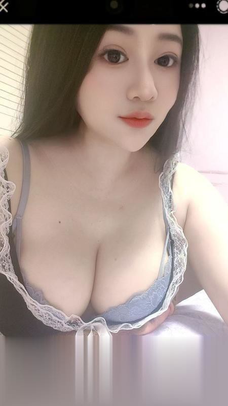 闵行七宝美臀秀秀