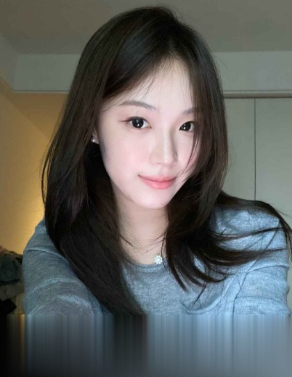 美乳少女小狐狸
