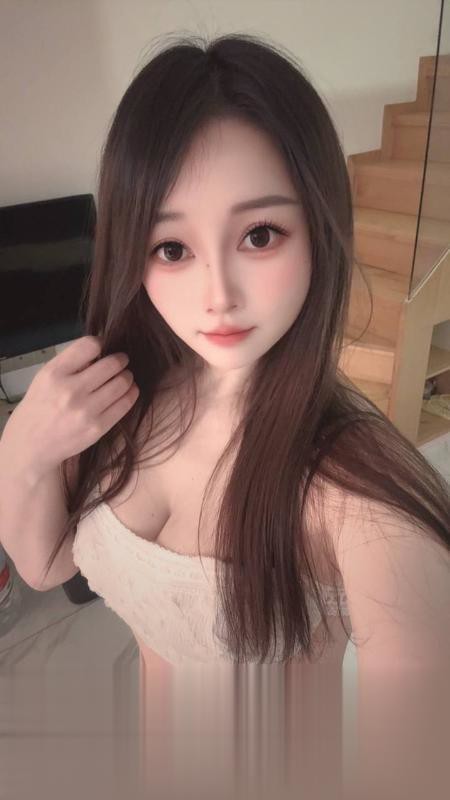 前凸后翘安妮老师