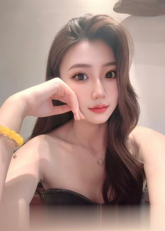 刚下海19岁高颜嫩妹